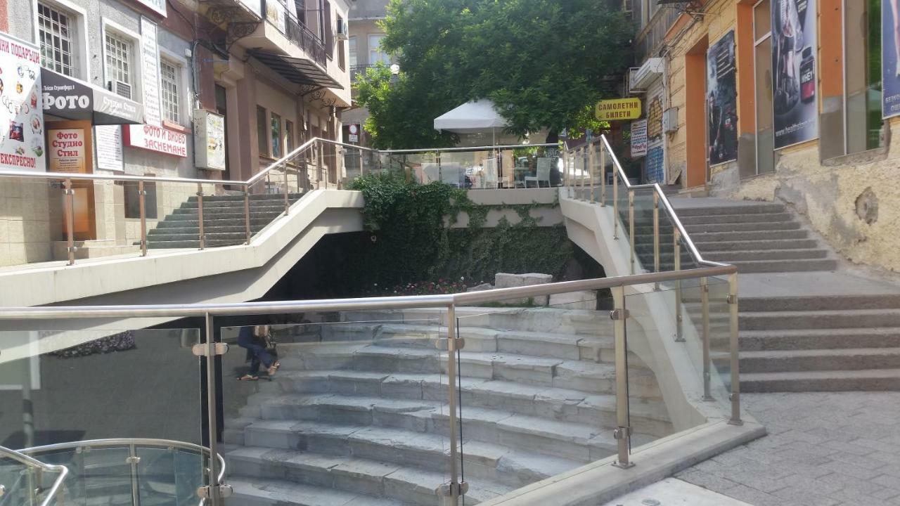 Roman Stadium Apartments Plovdiv Eksteriør billede